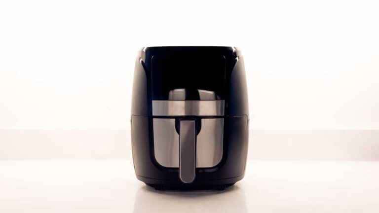 Pode colocar papel manteiga na Airfryer? Dicas e orientações essenciais