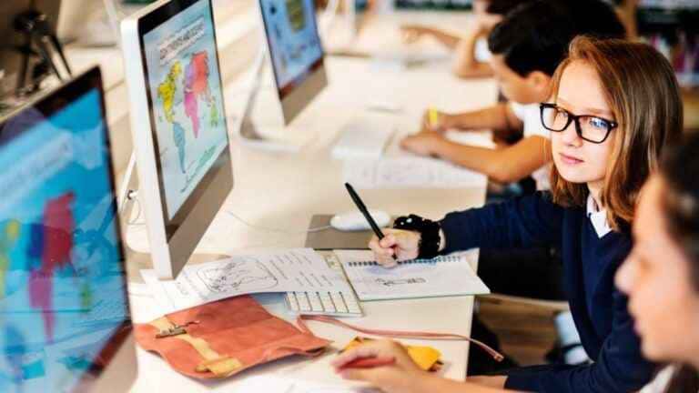 Saiba como Combinar Tecnologia e Novas Práticas Didáticas na Sala de Aula