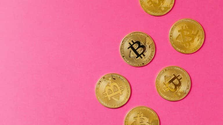 Bitcoin e regulamentação: desafios e avanços globais