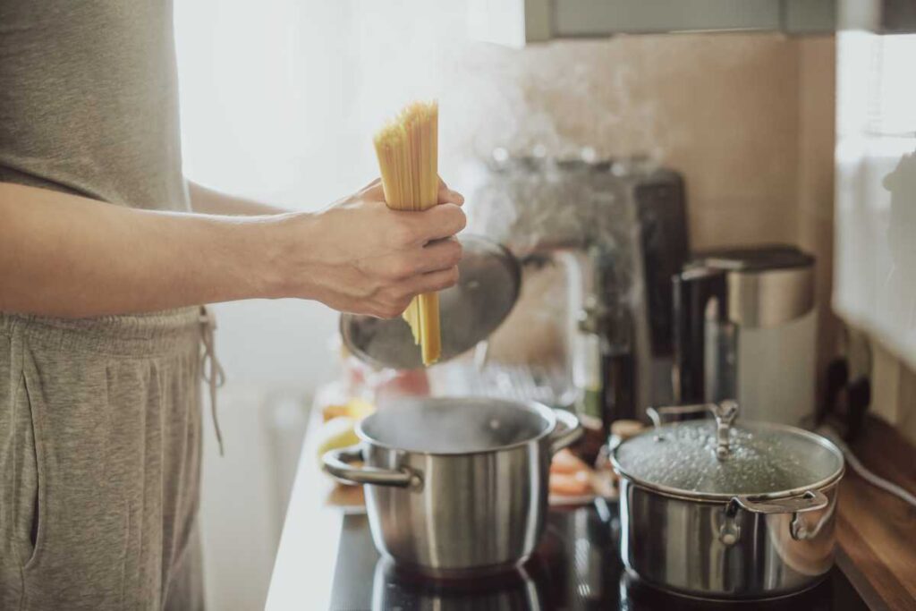 O impacto do tipo de panela na qualidade das suas receitas
